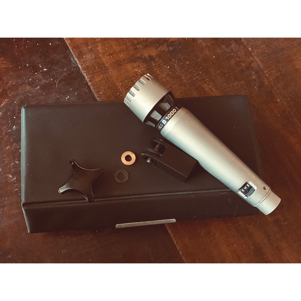 VNTG AKG D1000E Dynamic Microphone OS Silver Cardioid Mic with Case-Tested Works